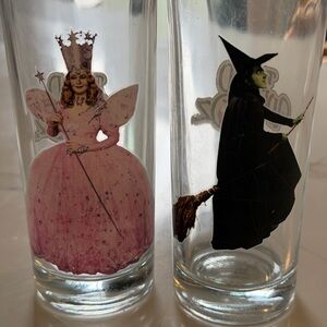 Wizard of Oz Glass Set with Glinda and Elphaba